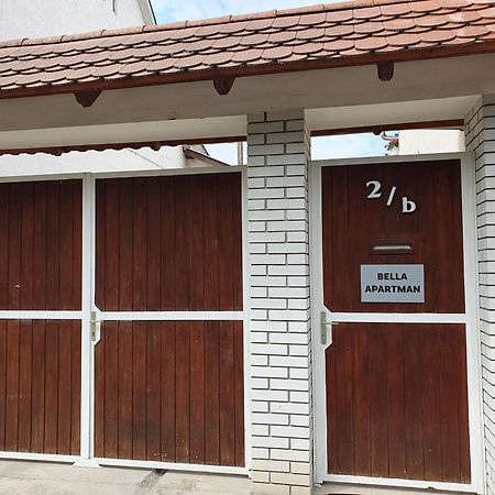 Bella Apartman Szeged Exterior foto